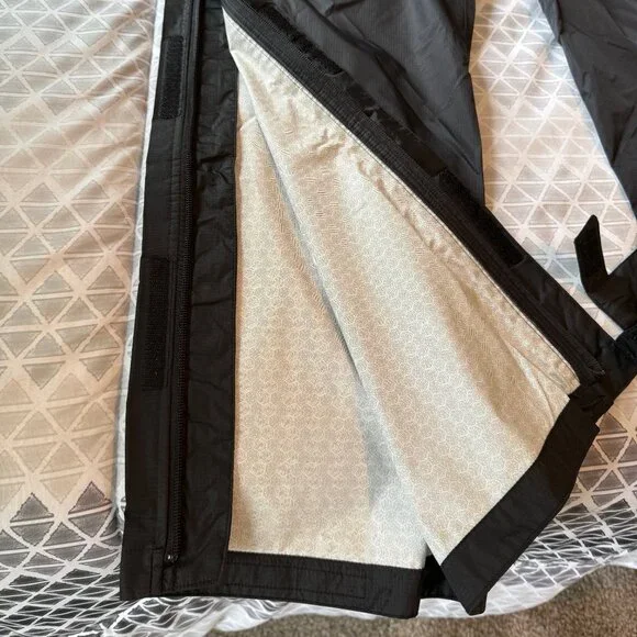 The North Face HyVent 2.5L Waterproof Rain/Snow Pants – Mens XL/Regular in Black - Picture 9 of 11